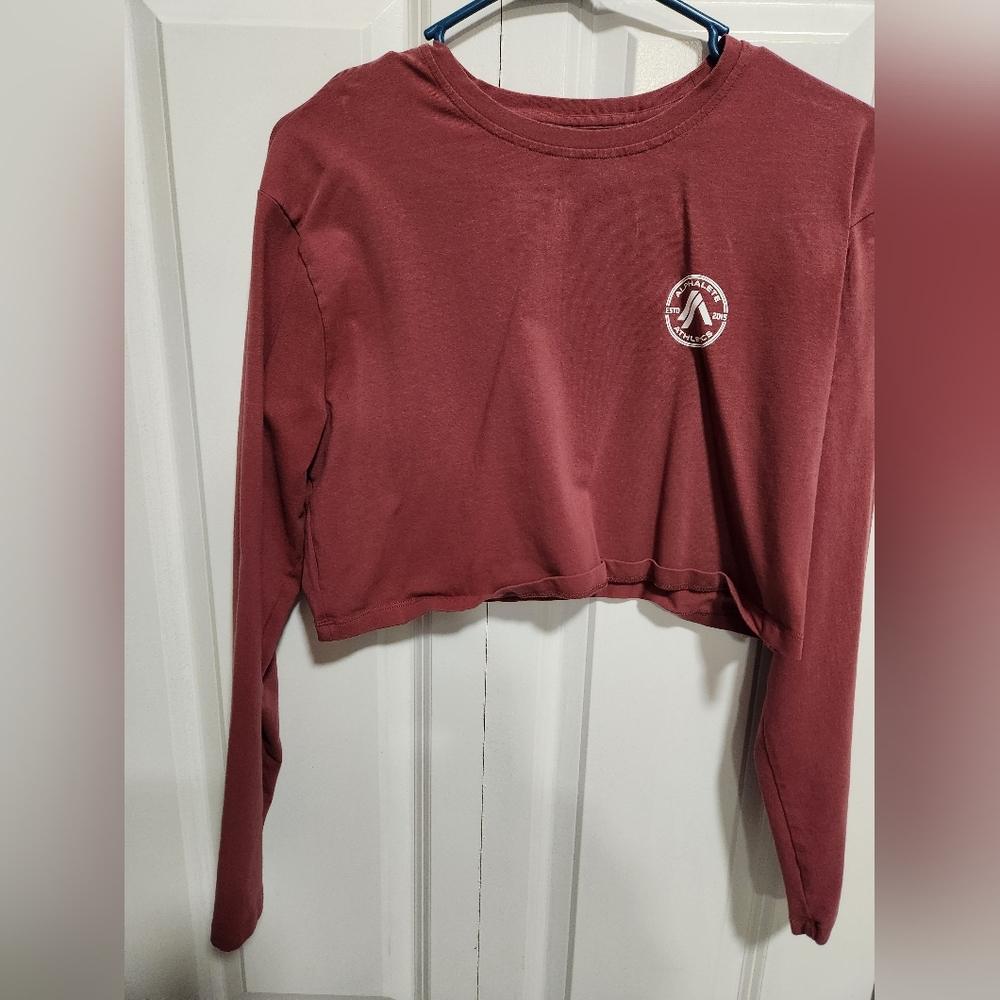 Alphalete Dynasty Long Sleeve Crop Tee